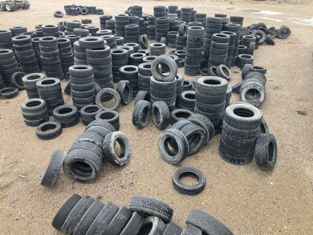 Kevin Hill Auction 695 - Montana Auctions by Kevin Hill